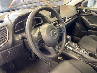 Mazda 3  2016 à St-Jérôme, Québec - 3 - w320h240px