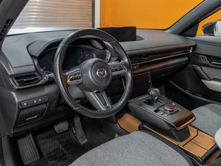 Mazda MX-30 EV  2022 à St-Jérôme, Québec - 2 - w320h240px
