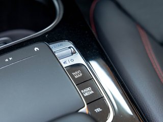 2020 Mercedes-Benz A-Class in St-Jérôme, Quebec - 24 - w320h240px