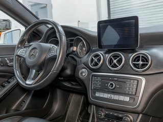 Mercedes-Benz CLA  2017 à St-Jérôme, Québec - 24 - w320h240px