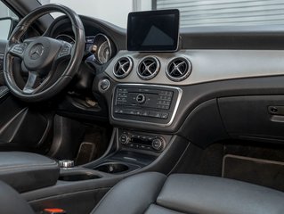 2017 Mercedes-Benz GLA in St-Jérôme, Quebec - 31 - w320h240px