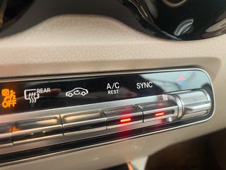 2020 Mercedes-Benz GLB in St-Jérôme, Quebec - 17 - w320h240px