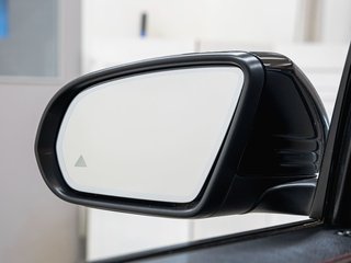 2021 Mercedes-Benz GLB in St-Jérôme, Quebec - 17 - w320h240px