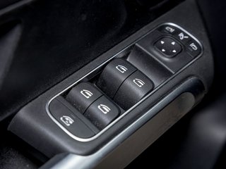 Mercedes-Benz GLB  2022 à St-Jérôme, Québec - 26 - w320h240px