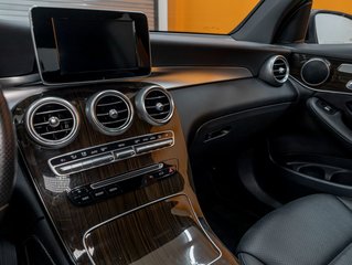 2016 Mercedes-Benz GLC in St-Jérôme, Quebec - 17 - w320h240px