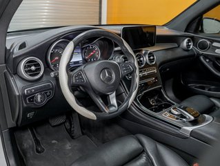 2019 Mercedes-Benz GLC in St-Jérôme, Quebec - 2 - w320h240px