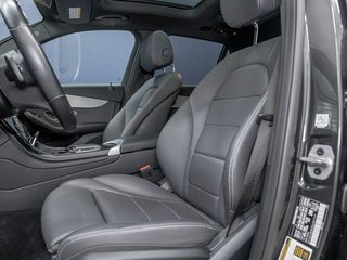 Mercedes-Benz GLC  2022 à St-Jérôme, Québec - 12 - w320h240px