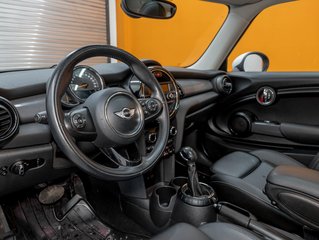 2016 MINI Cooper Hardtop in St-Jérôme, Quebec - 2 - w320h240px
