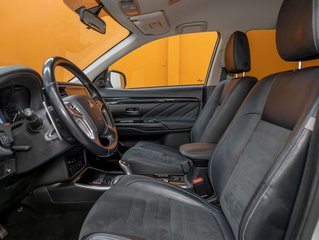 2018 Mitsubishi OUTLANDER PHEV in St-Jérôme, Quebec - 11 - w320h240px