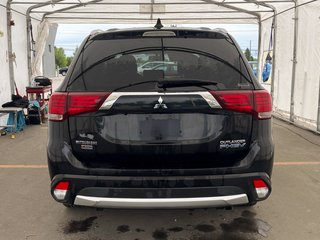 Mitsubishi OUTLANDER PHEV  2018 à St-Jérôme, Québec - 6 - w320h240px