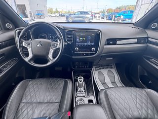 Mitsubishi OUTLANDER PHEV  2020 à St-Jérôme, Québec - 12 - w320h240px