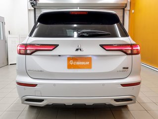 Mitsubishi OUTLANDER PHEV  2023 à St-Jérôme, Québec - 8 - w320h240px