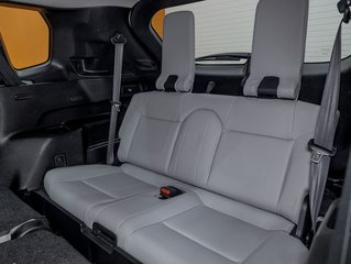 Mitsubishi OUTLANDER PHEV  2023 à St-Jérôme, Québec - 34 - w320h240px