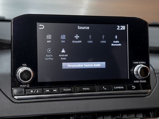 2023 Mitsubishi Outlander PHEV in St-Jérôme, Quebec - 16 - w320h240px