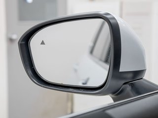 2023 Mitsubishi Outlander PHEV in St-Jérôme, Quebec - 33 - w320h240px