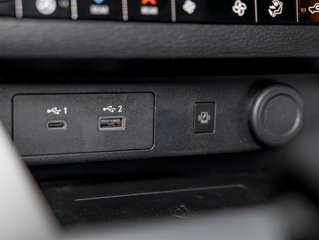 Mitsubishi Outlander PHEV  2023 à St-Jérôme, Québec - 25 - w320h240px