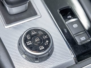 Mitsubishi Outlander PHEV  2023 à St-Jérôme, Québec - 23 - w320h240px