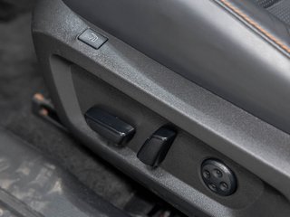 Mitsubishi Outlander PHEV  2023 à St-Jérôme, Québec - 25 - w320h240px