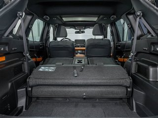 Mitsubishi Outlander PHEV  2023 à St-Jérôme, Québec - 34 - w320h240px