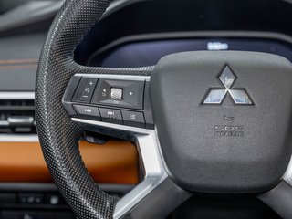 Mitsubishi Outlander PHEV  2023 à St-Jérôme, Québec - 15 - w320h240px