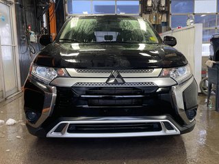 2019 Mitsubishi Outlander in St-Jérôme, Quebec - 4 - w320h240px