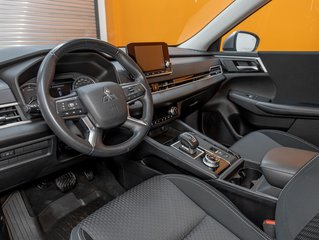 Mitsubishi Outlander  2022 à St-Jérôme, Québec - 2 - w320h240px