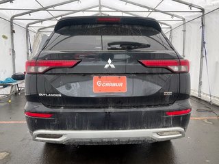 2022 Mitsubishi Outlander in St-Jérôme, Quebec - 9 - w320h240px