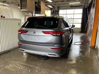 Mitsubishi Outlander  2022 à St-Jérôme, Québec - 10 - w320h240px
