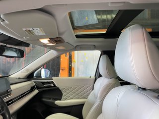 Mitsubishi Outlander  2022 à St-Jérôme, Québec - 3 - w320h240px