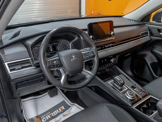 Mitsubishi Outlander  2023 à St-Jérôme, Québec - 2 - w320h240px