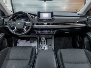 Mitsubishi Outlander  2023 à St-Jérôme, Québec - 12 - w320h240px