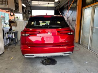 2023 Mitsubishi Outlander in St-Jérôme, Quebec - 8 - w320h240px