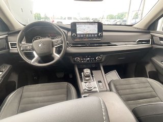 Mitsubishi Outlander  2024 à St-Jérôme, Québec - 12 - w320h240px