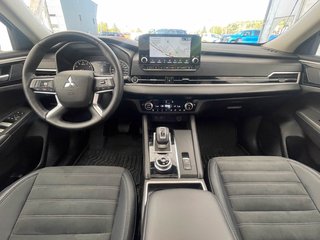 Mitsubishi Outlander  2024 à St-Jérôme, Québec - 13 - w320h240px