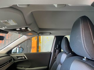 Mitsubishi Outlander  2025 à St-Jérôme, Québec - 3 - w320h240px