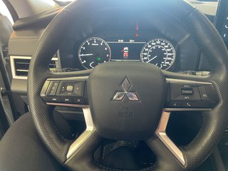 Mitsubishi Outlander  2025 à St-Jérôme, Québec - 16 - w320h240px
