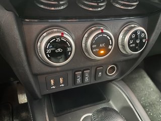 2020 Mitsubishi RVR in St-Jérôme, Quebec - 12 - w320h240px