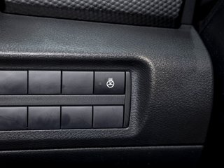 Nissan Kicks  2024 à St-Jérôme, Québec - 21 - w320h240px