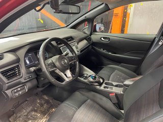 Nissan LEAF  2018 à St-Jérôme, Québec - 4 - w320h240px