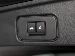 Nissan Pathfinder  2023 à St-Jérôme, Québec - 38 - w320h240px