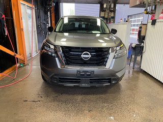 2023 Nissan Pathfinder in St-Jérôme, Quebec - 4 - w320h240px