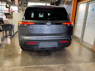 2023 Nissan Pathfinder in St-Jérôme, Quebec - 6 - w320h240px