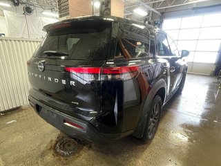 2024 Nissan Pathfinder in St-Jérôme, Quebec - 8 - w320h240px
