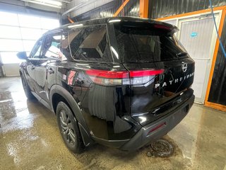 2024 Nissan Pathfinder in St-Jérôme, Quebec - 5 - w320h240px