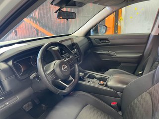 Nissan Pathfinder  2024 à St-Jérôme, Québec - 3 - w320h240px
