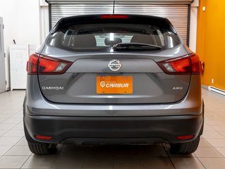 2017 Nissan Qashqai in St-Jérôme, Quebec - 6 - w320h240px