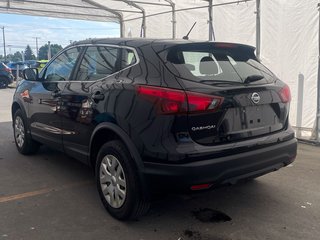 Nissan Qashqai  2018 à St-Jérôme, Québec - 5 - w320h240px
