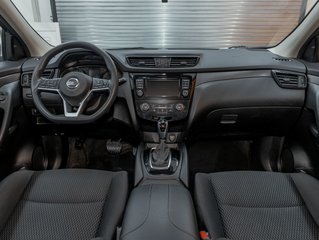 Nissan Qashqai  2020 à St-Jérôme, Québec - 11 - w320h240px