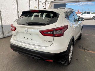 Nissan Qashqai  2023 à St-Jérôme, Québec - 9 - w320h240px