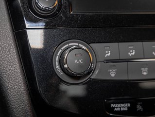 Nissan Qashqai  2023 à St-Jérôme, Québec - 17 - w320h240px